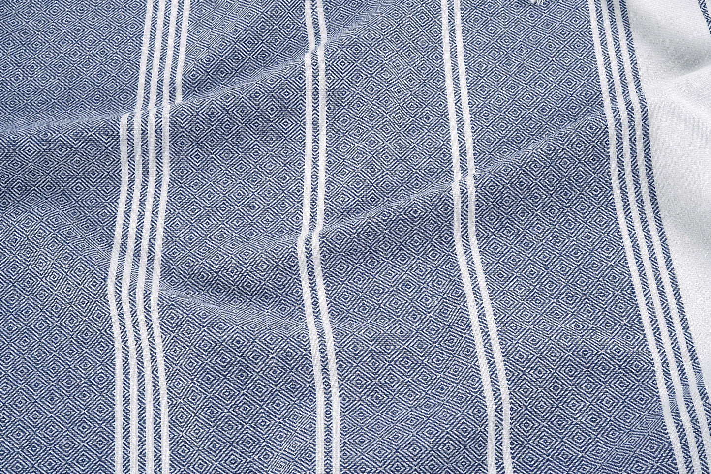 Set of 2 Diamond Turkish Beach Towels - Navy Blazer