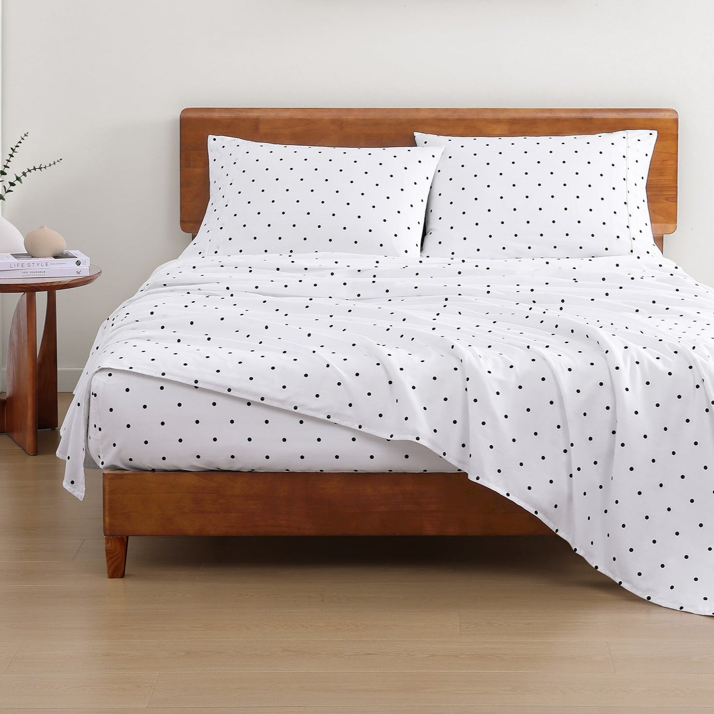 100% Organic Washed Cotton Sheet Set - Polka Dot Black