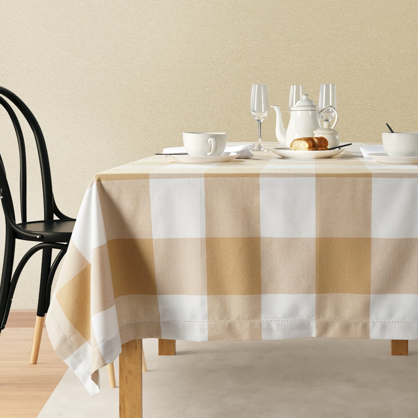 100% Cotton Tablecloth 4 Seat 150x150cm - Beige Check