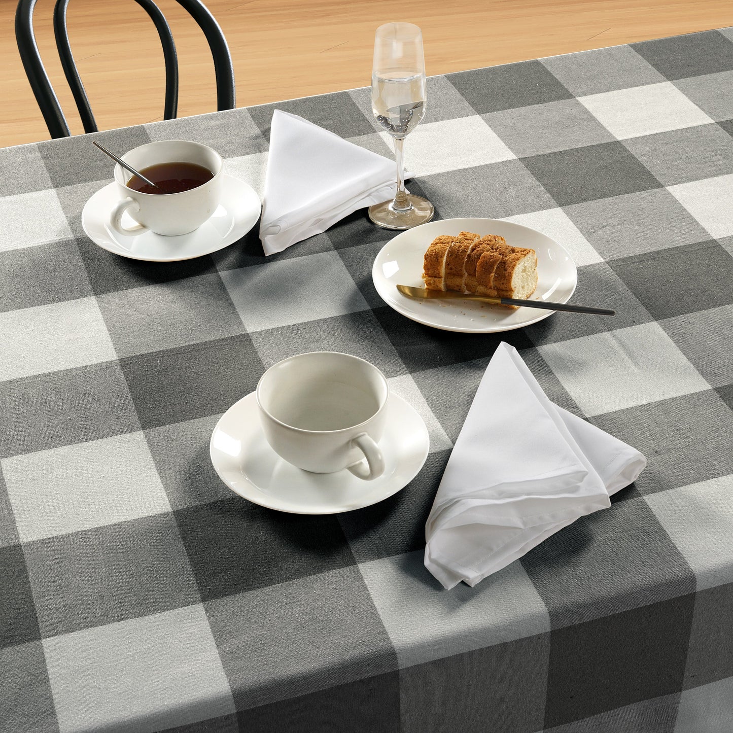 100% Cotton Tablecloth 4 Seat 150x150cm - Grey Check