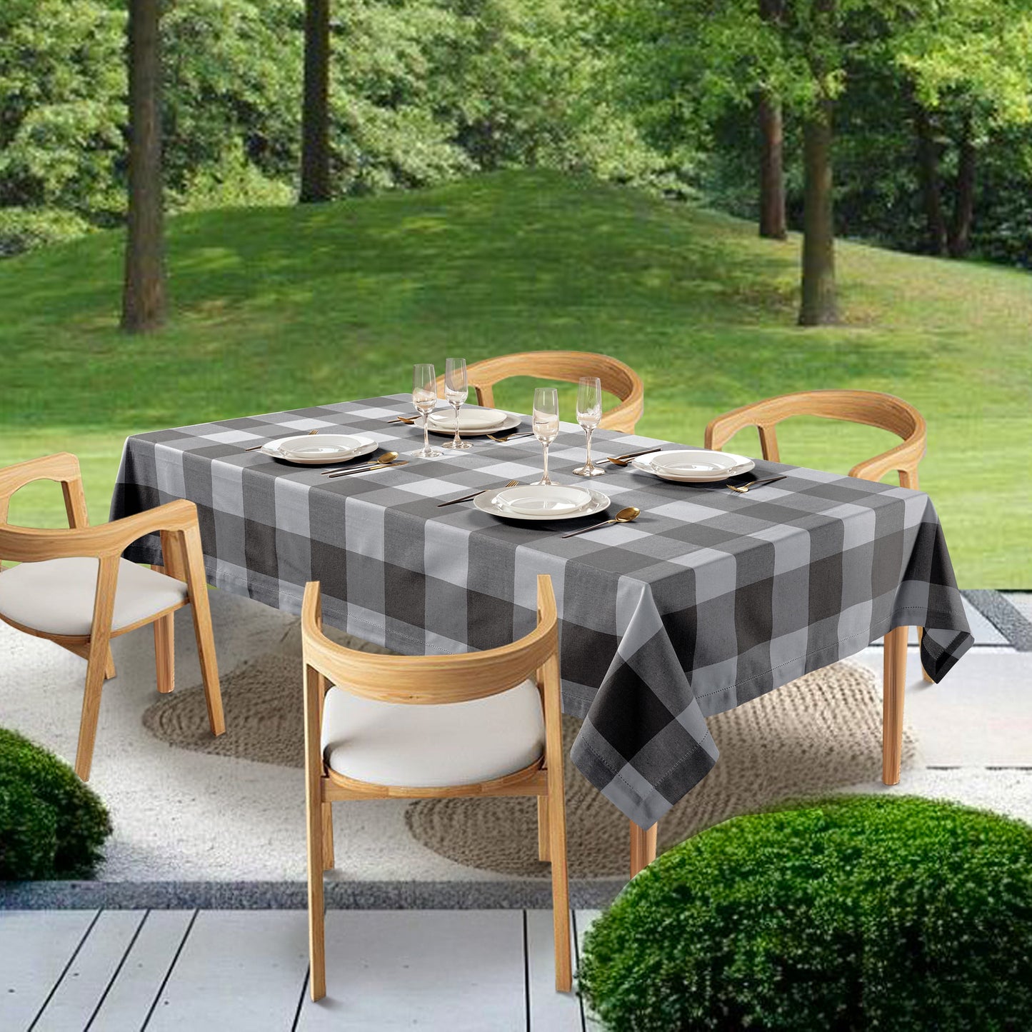 100% Cotton Tablecloth 4 Seat 150x150cm - Grey Check
